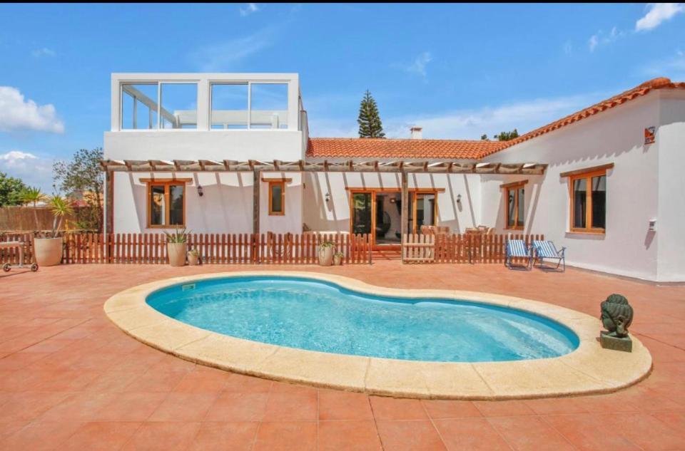 Villa Amrita Ла-Олива Экстерьер фото